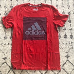Adidas T-Shirt